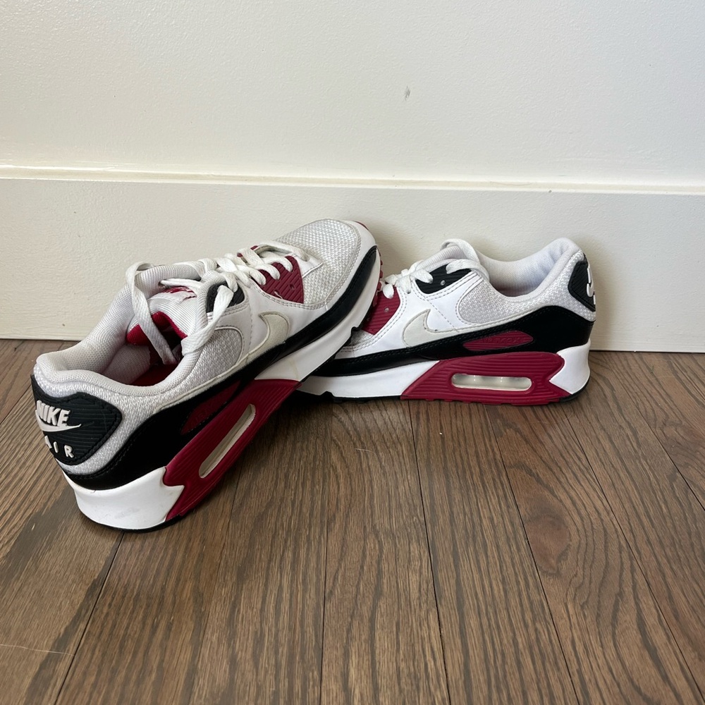 Used Nike Air Max